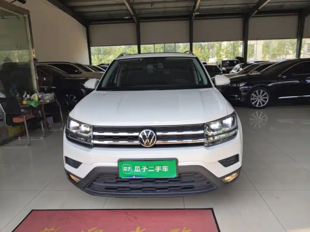 Volkswagen Tharu — миниатюра 3