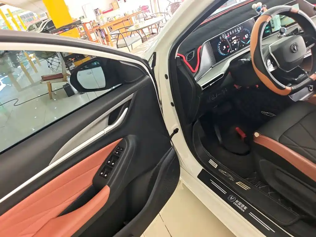 Changan Eado — миниатюра 16