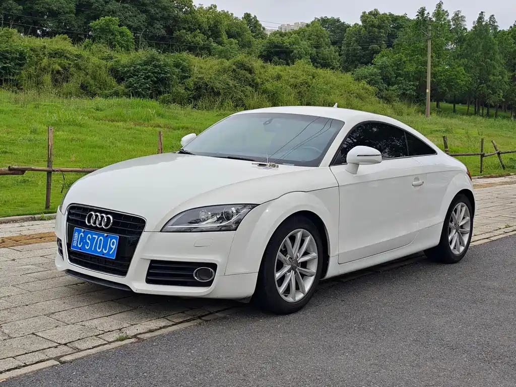 Audi TT 2012
