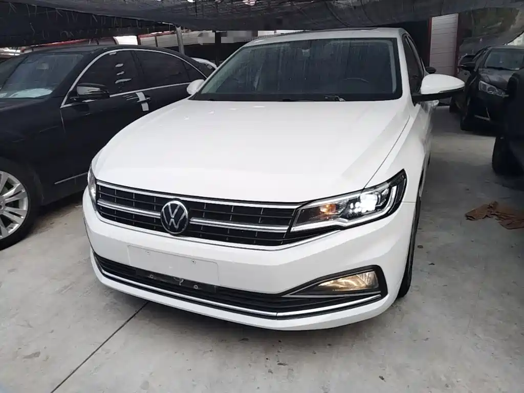 Volkswagen Bora — миниатюра 3