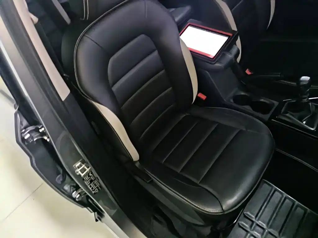 Wuling Hongguang PLUS — миниатюра 25
