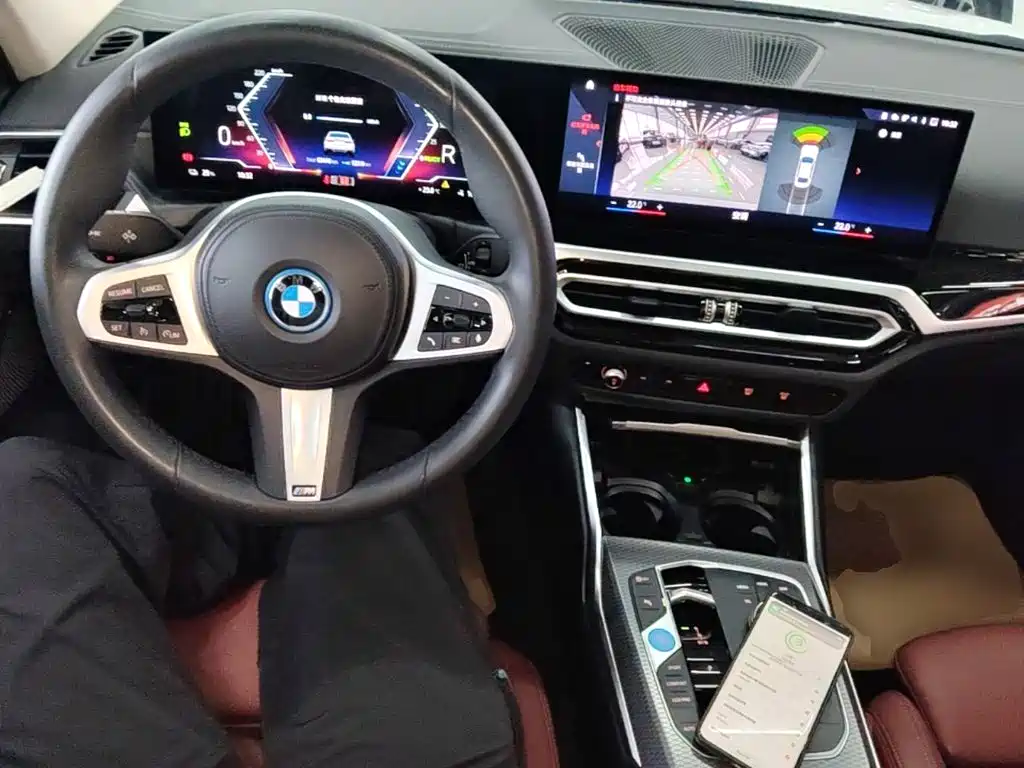 BMW i3 — миниатюра 10
