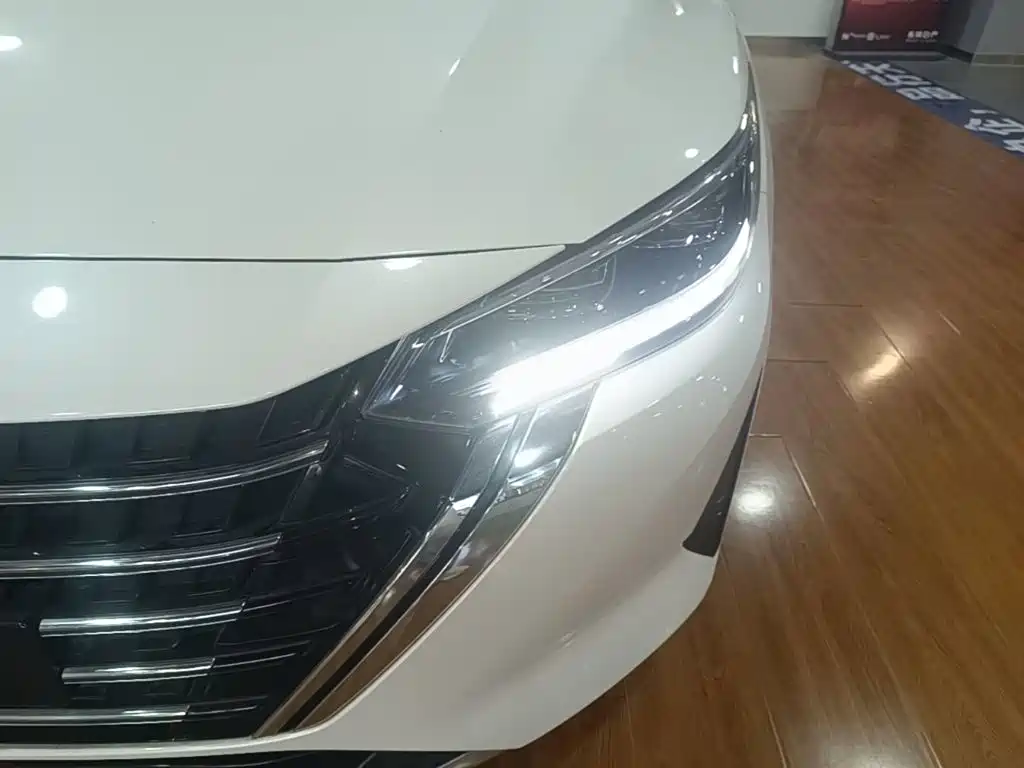 Nissan Sylphy — миниатюра 24