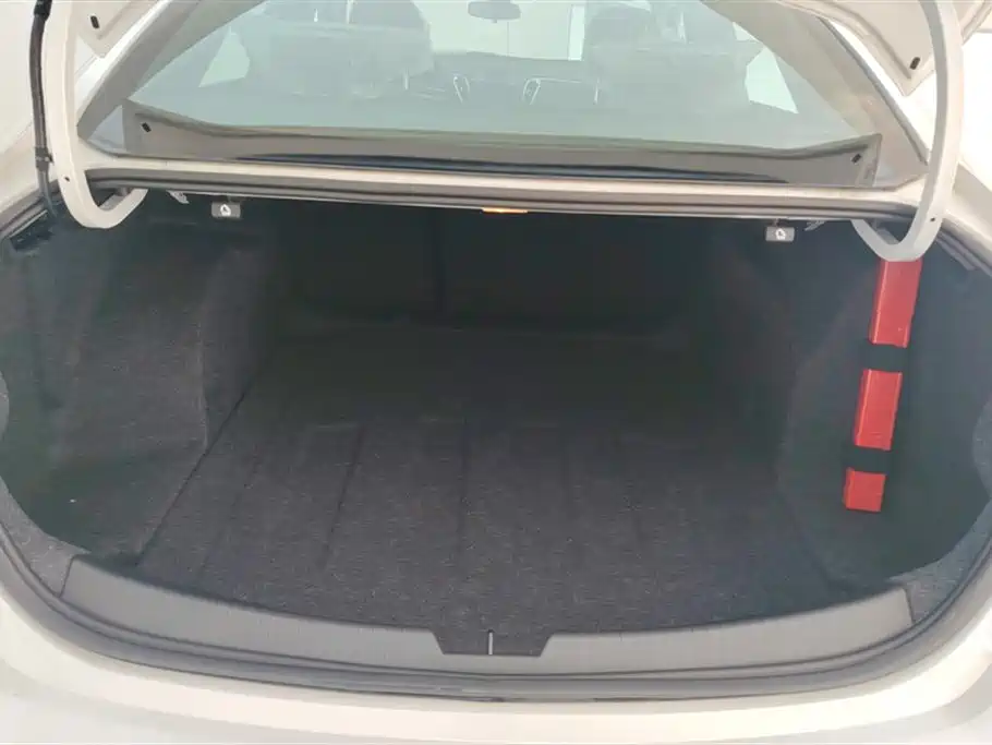 CHEVROLET MAI RUIBAO XL