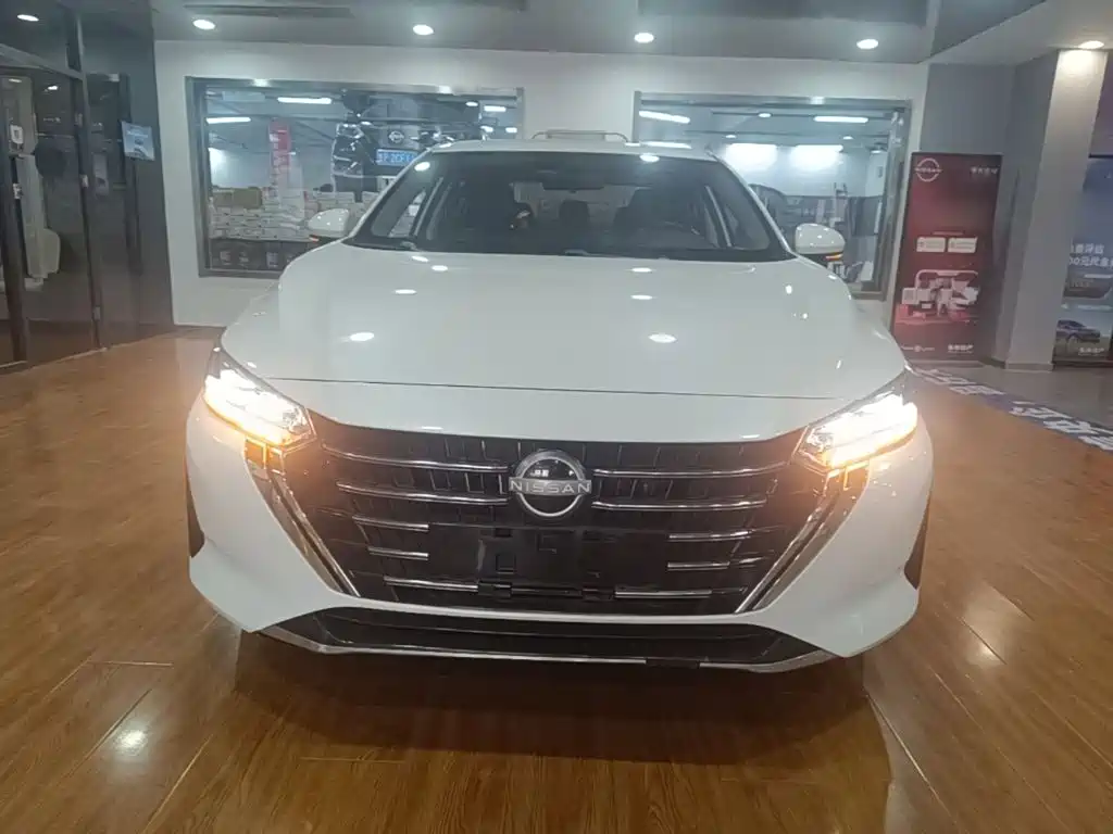Nissan Sylphy — миниатюра 3