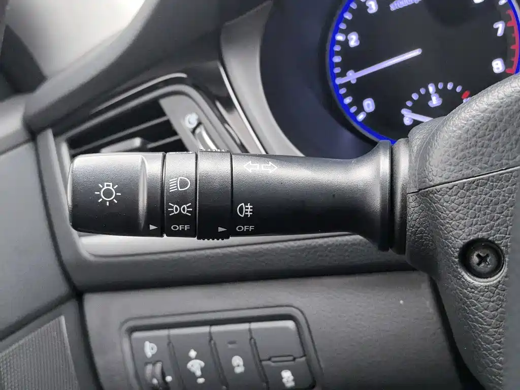 Hyundai Mistra — миниатюра 21