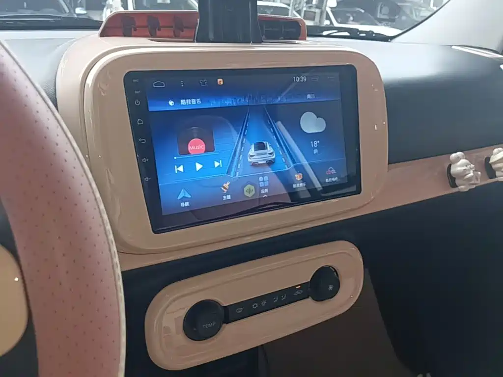 Roewe Clever — миниатюра 13