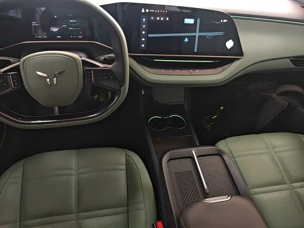 Hongqi Hongqi EH7 — миниатюра 14