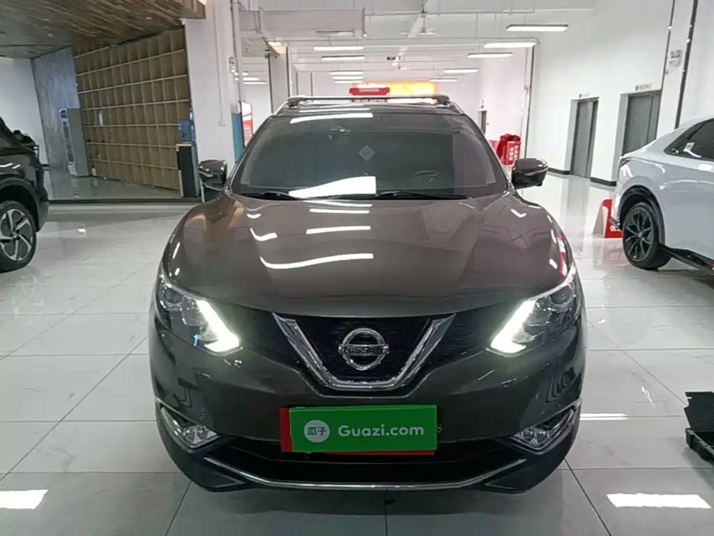 Nissan Qashqai — миниатюра 3