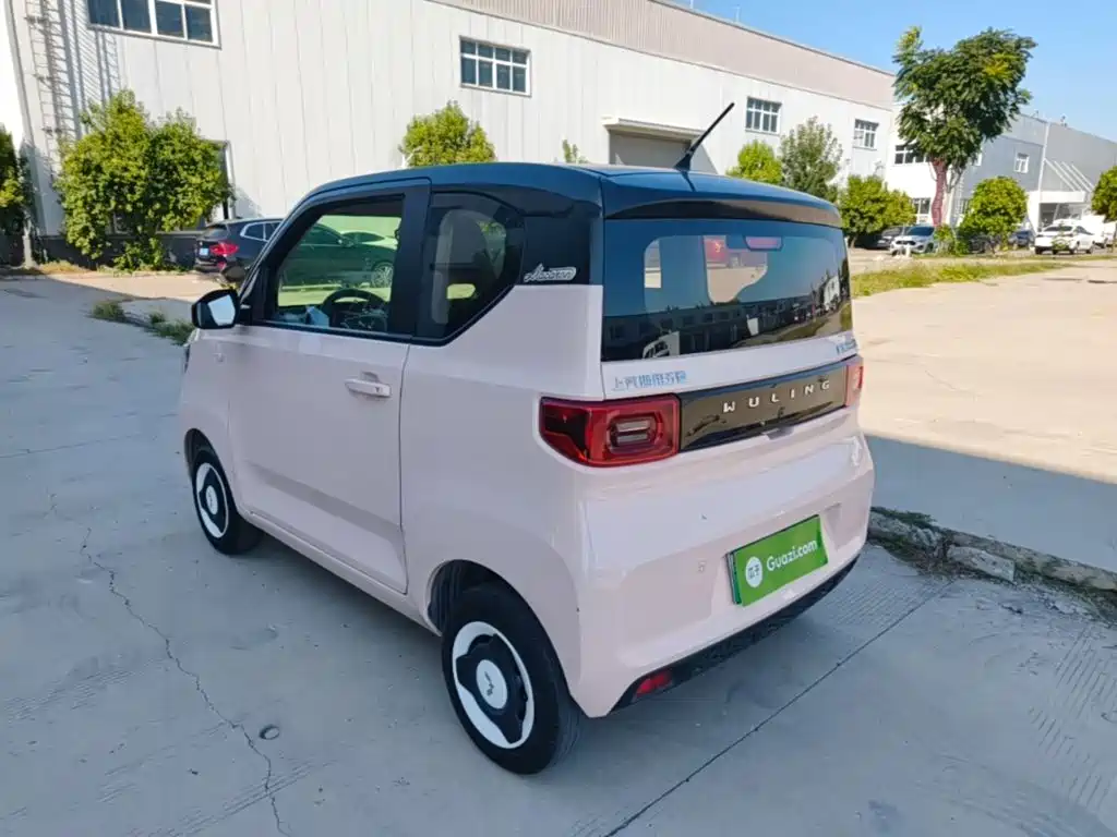 Wuling MINIEV — миниатюра 5
