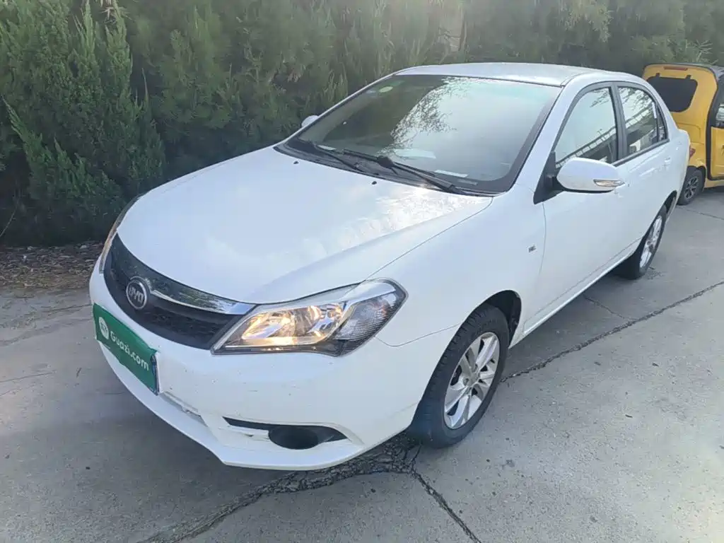 BYD F3