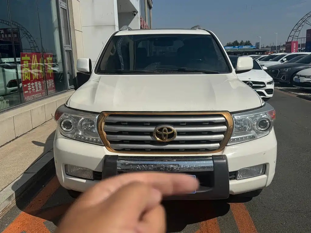 Toyota Land Cruiser — миниатюра 2