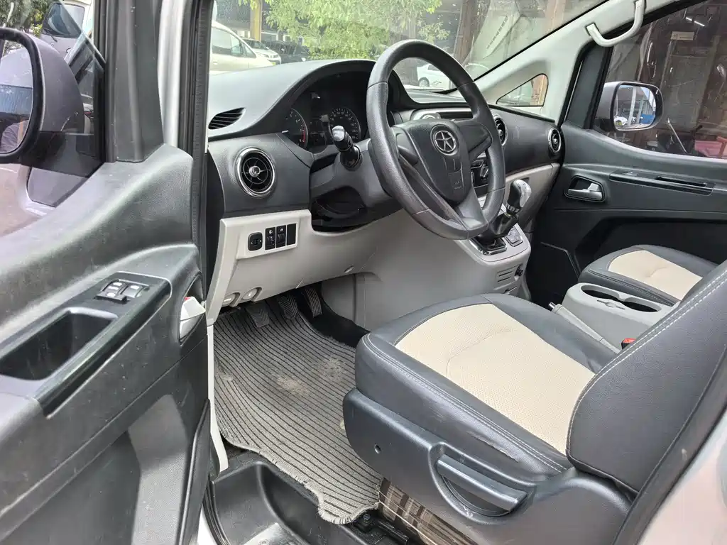 JIANGHUAI RUIFENG M3