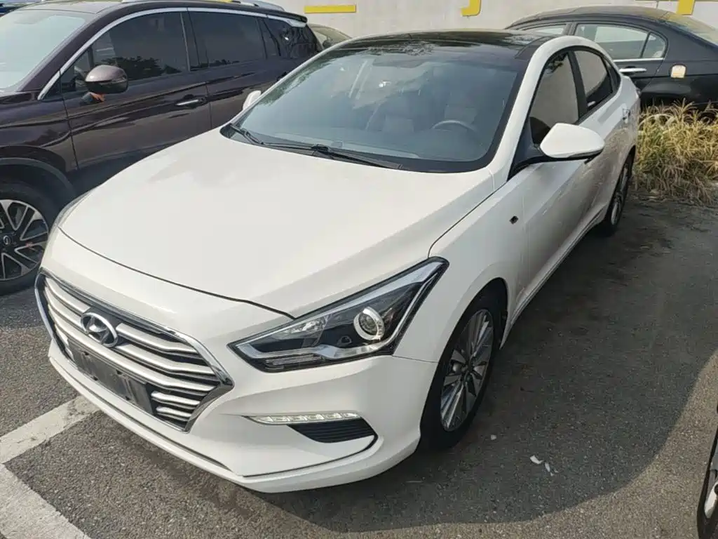 Hyundai Mistra — миниатюра 2