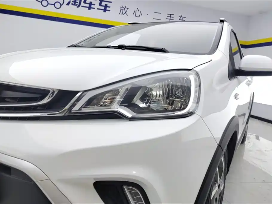 Geely X1 2017 1.3L AT