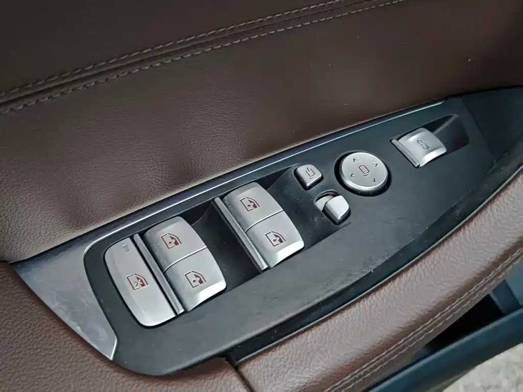 BMW X3 — миниатюра 18