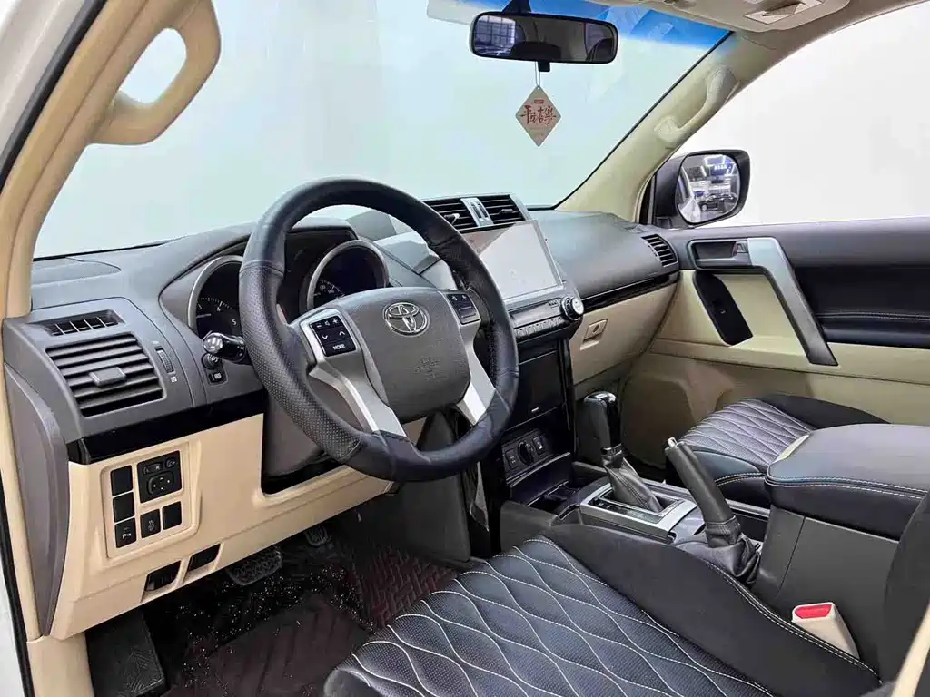 Toyota Prado (Import) — миниатюра 9