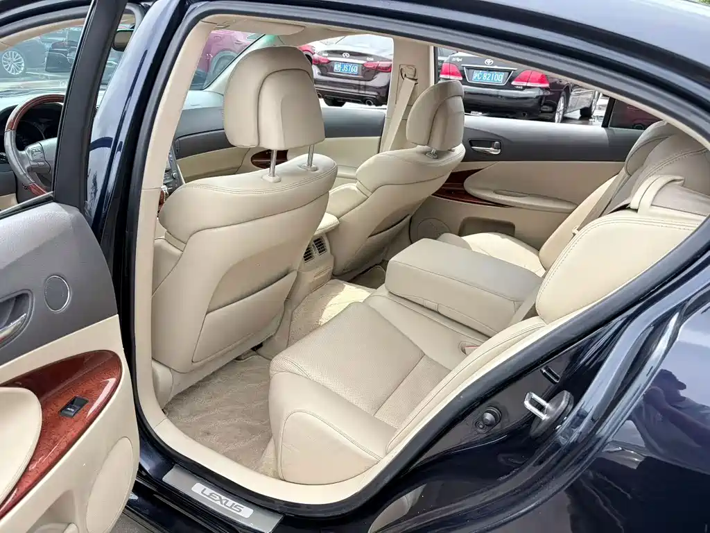Lexus GS — миниатюра 4