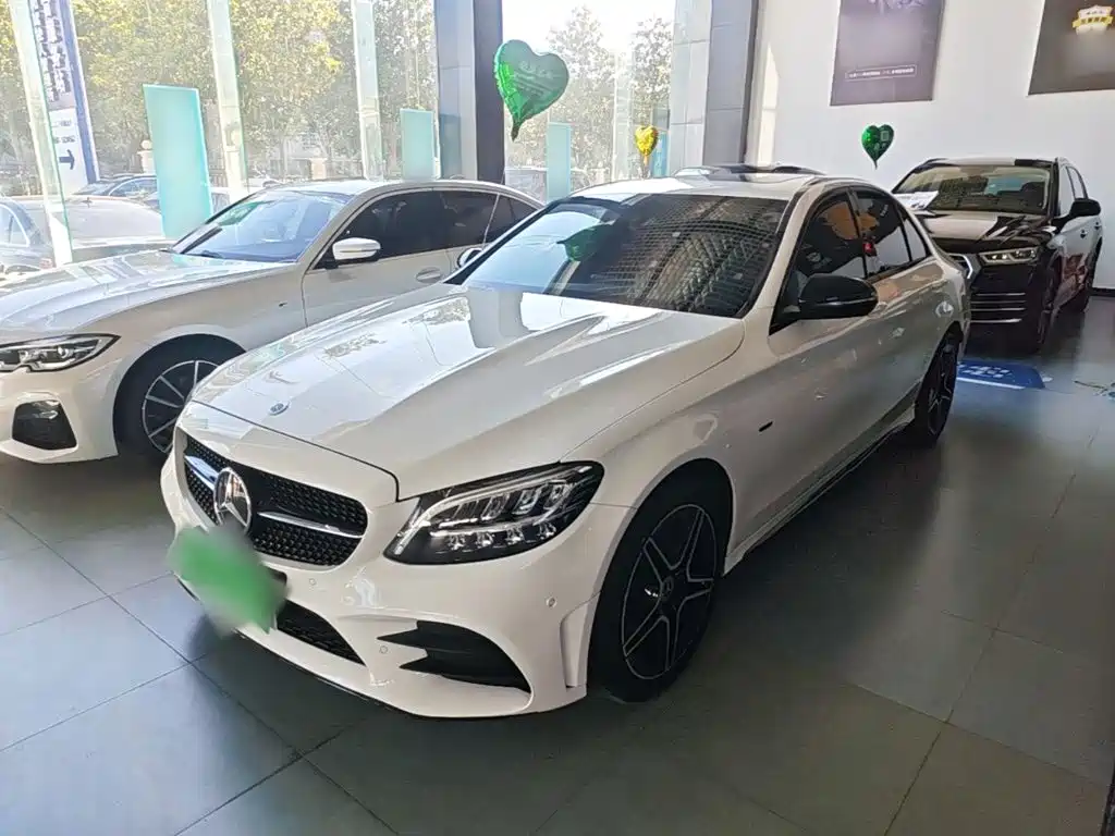 Mercedes-Benz C-Class — миниатюра 2