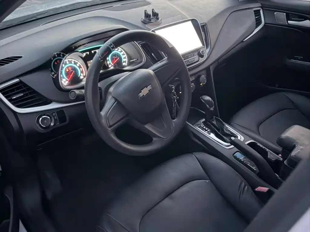 Chevrolet Cavalier — миниатюра 12