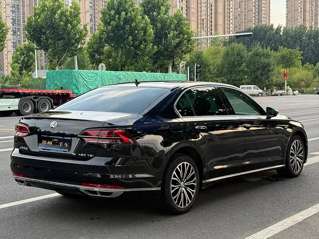 Volkswagen Phideon — миниатюра 18