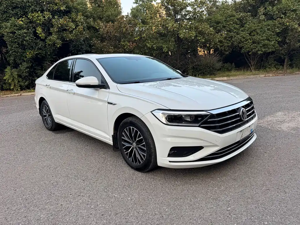 Volkswagen Sagitar — миниатюра 3