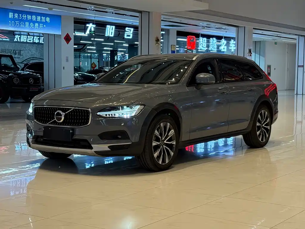 Volvo V90
