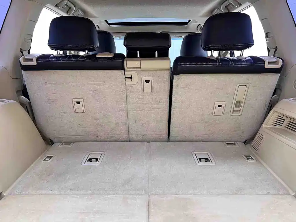 Toyota Prado (Import) — миниатюра 25