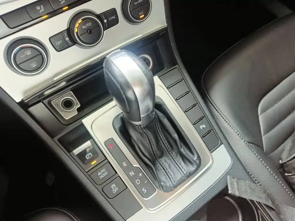 Volkswagen Magotan — миниатюра 14