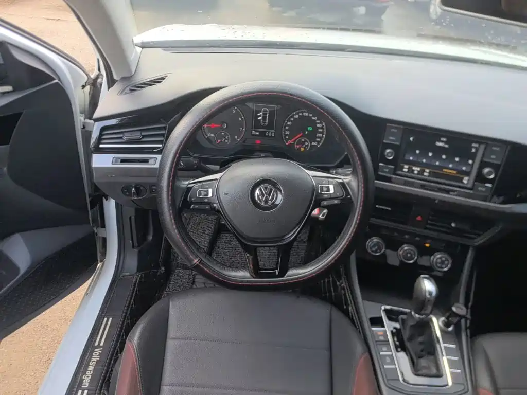 Volkswagen Bora — миниатюра 11