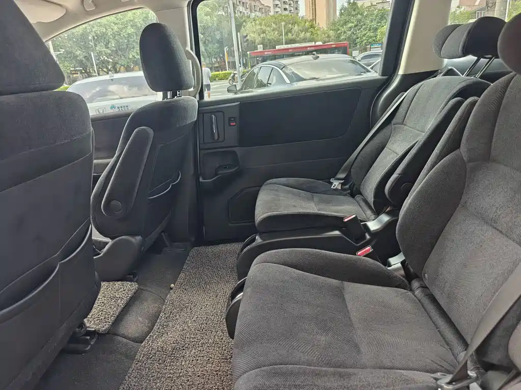 Honda Odyssey — миниатюра 9