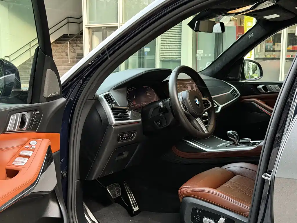 BMW X7 — миниатюра 4