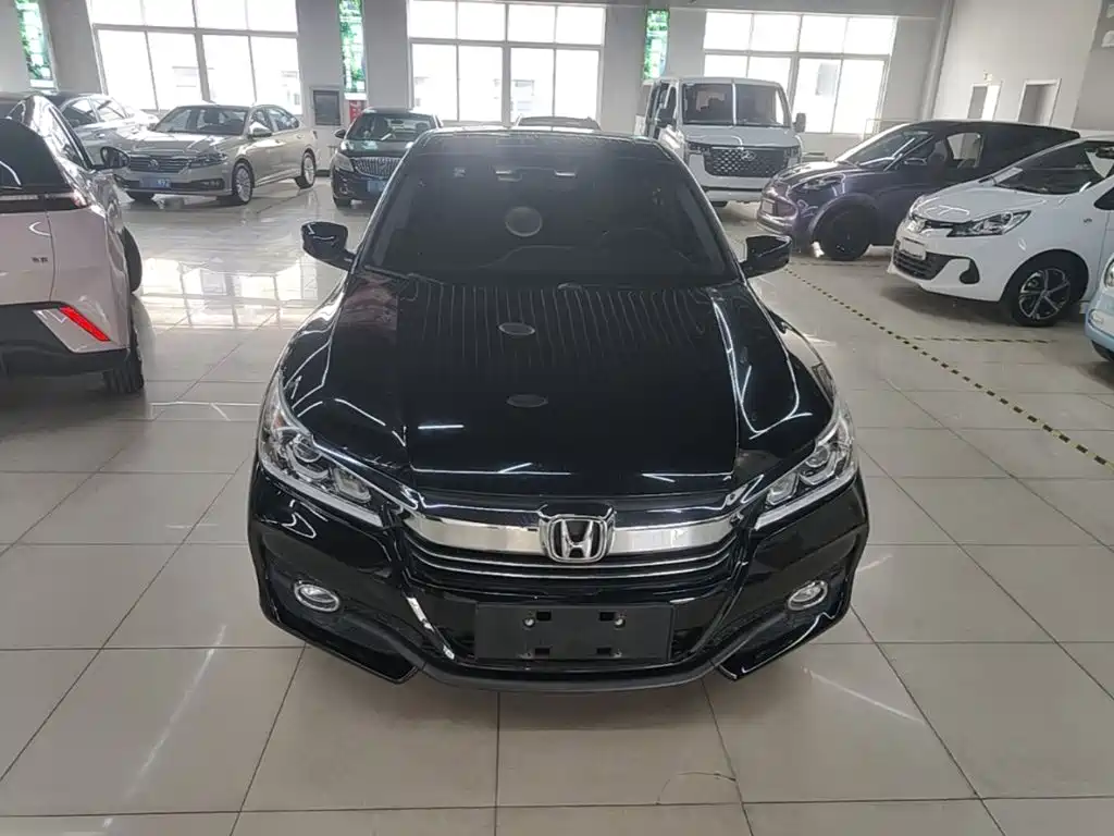 Honda Accord — миниатюра 3