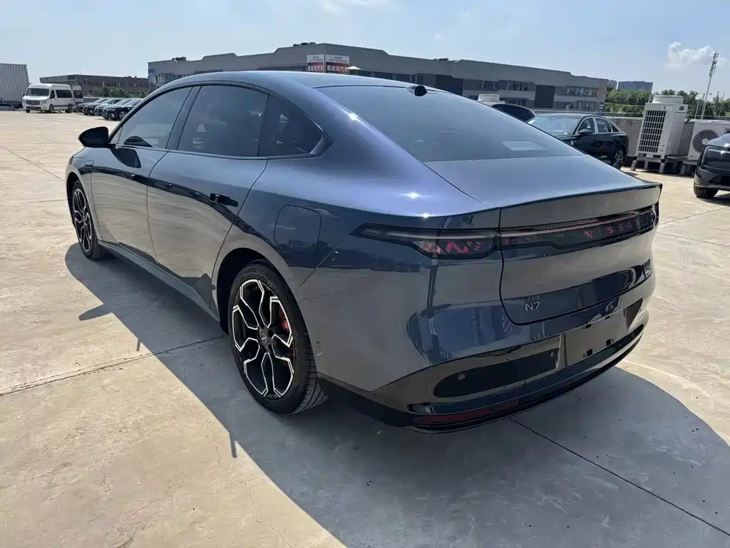 Nissan N7 — миниатюра 8