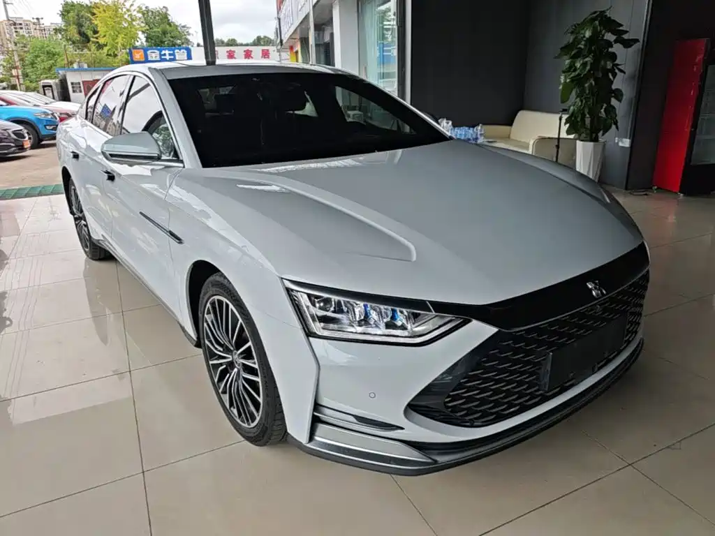 BYD Han — миниатюра 4