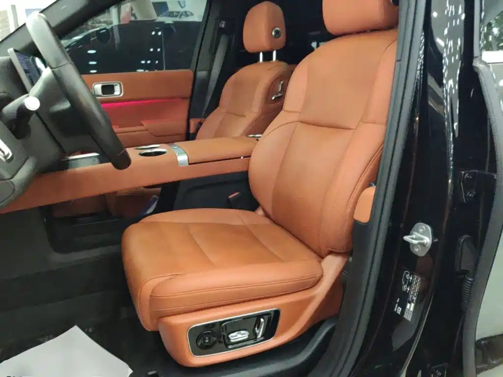 Li Auto Li L8 — миниатюра 15