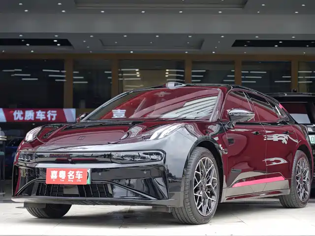 Zeekr 001 2024