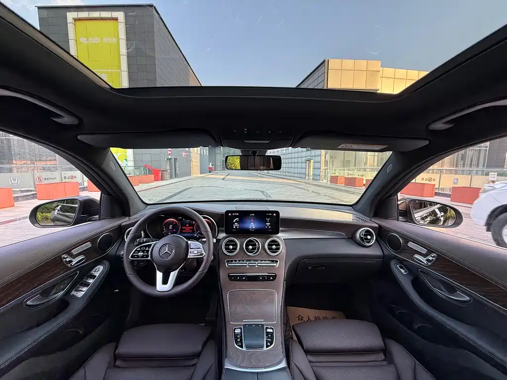 Mercedes-Benz GLC 2020 GLC 260 L 4MATIC Luxury