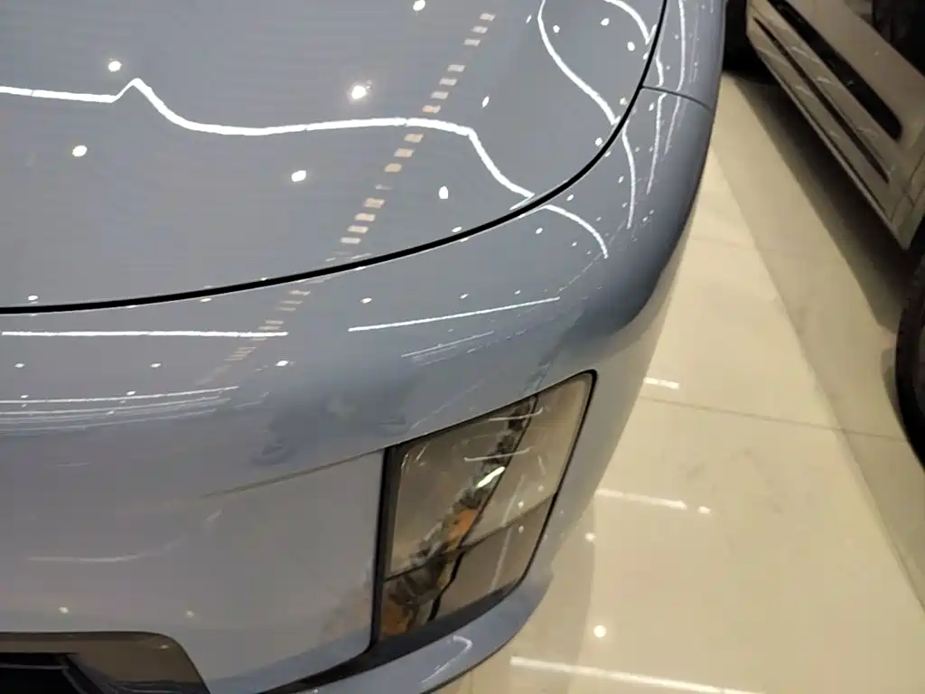 Li Auto Идеальный I8 — миниатюра 24