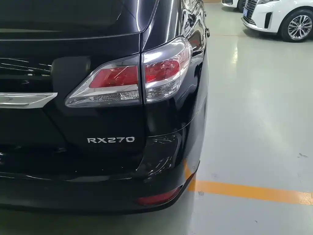 Lexus RX Classic — миниатюра 8