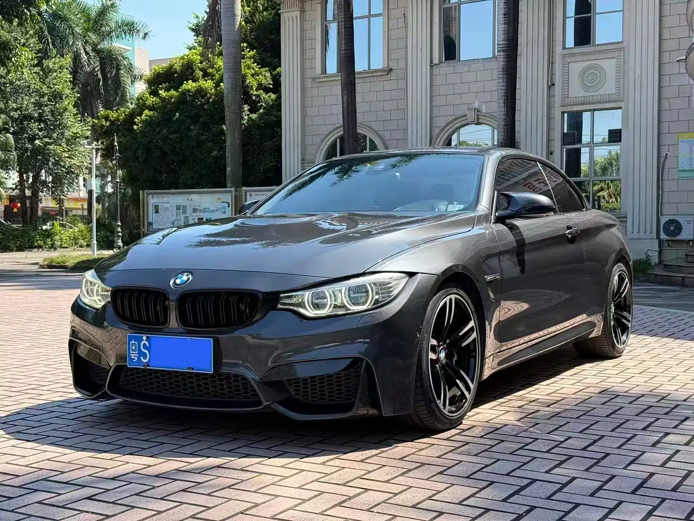 BMW M4