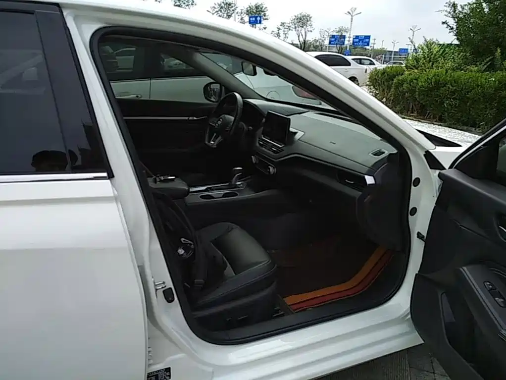 Nissan Teana — миниатюра 25