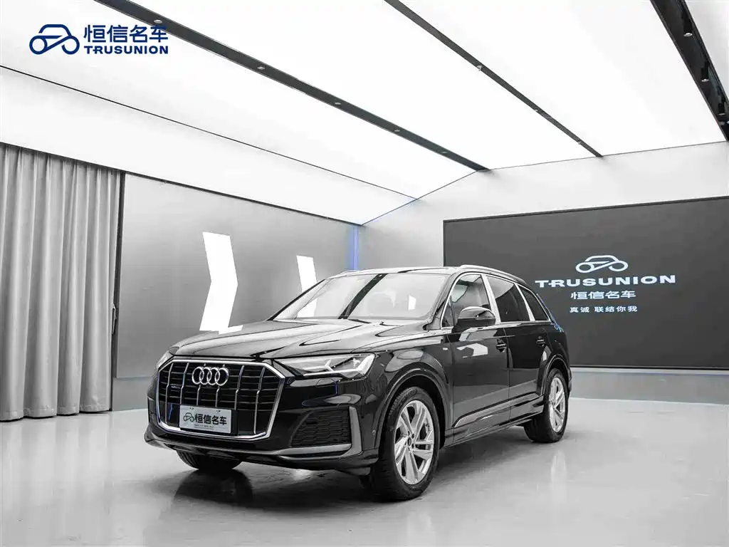 Audi Q7 2022 45 TFSI quattro S line Sport
