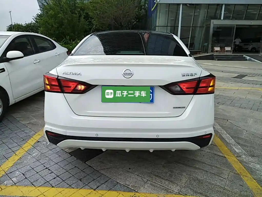 Nissan Teana — миниатюра 6
