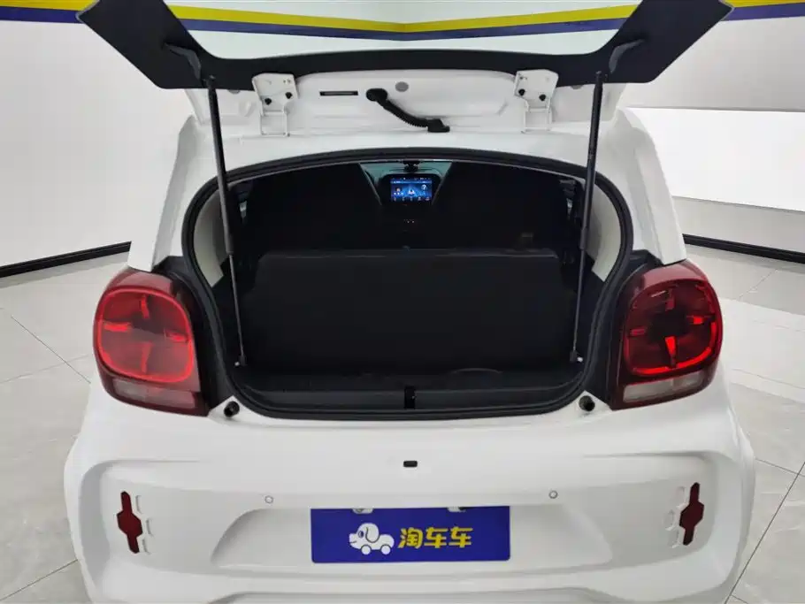 Roewe Clever 2022 311km