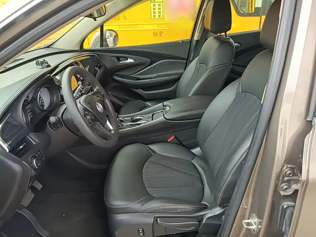 Buick Envision Plus — миниатюра 15