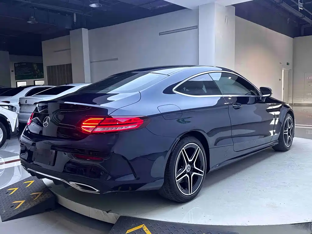 Mercedes-Benz C-Class (Import) — миниатюра 6