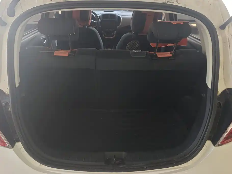 Changan Benben E-Star — миниатюра 4