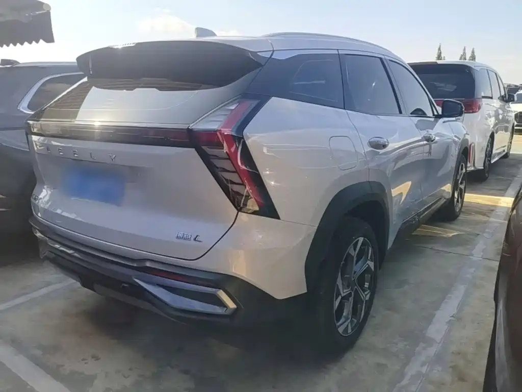 Geely Boyue L — миниатюра 7