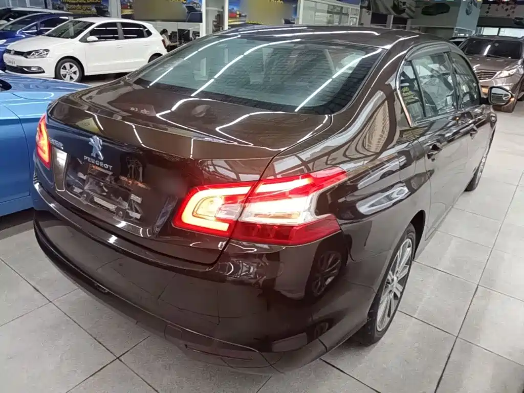 Peugeot 408 — миниатюра 7